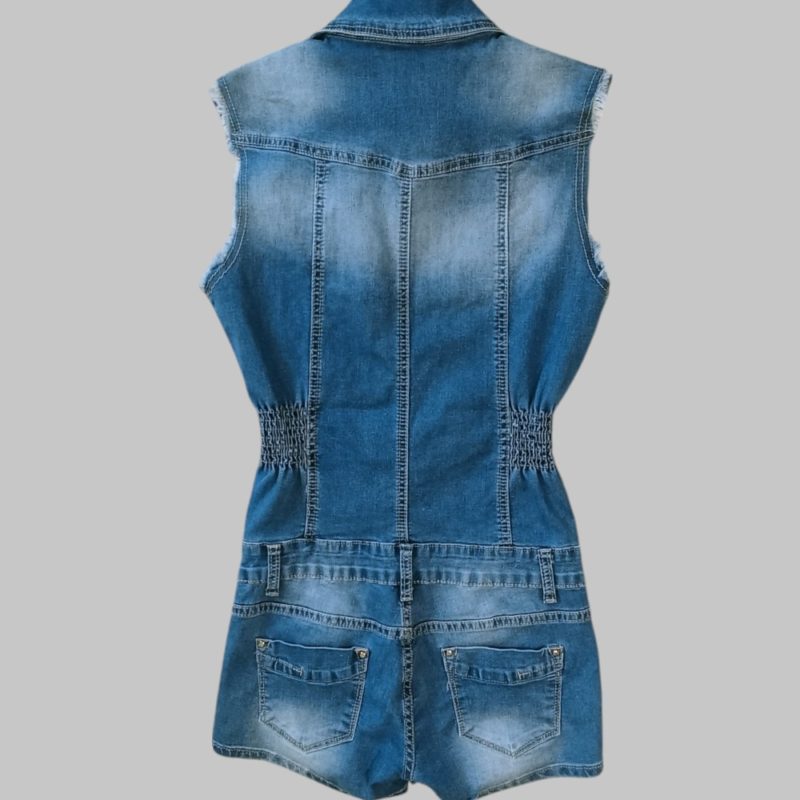 Jumpsuit in Denim con lavorazione  in pizzo e perle - immagine 3